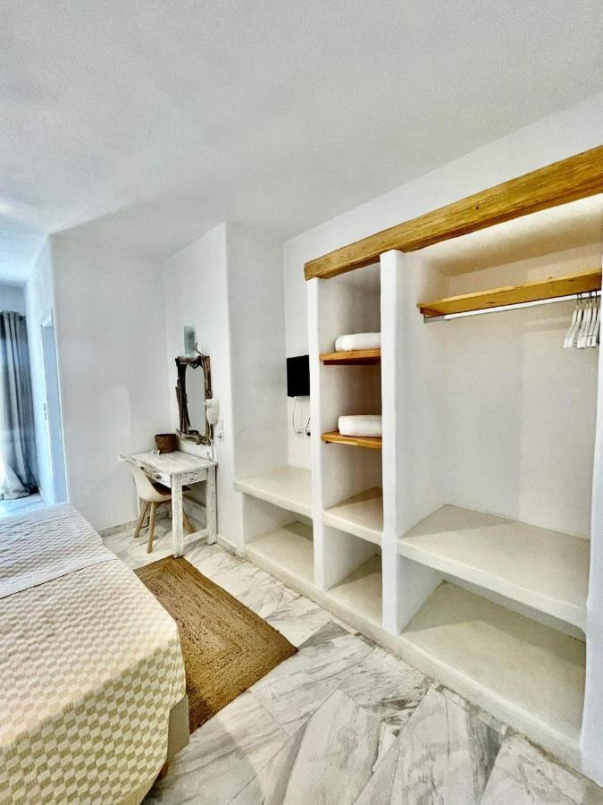 Athina Rooms - Lounge Apartments Páros Eksteriør bilde